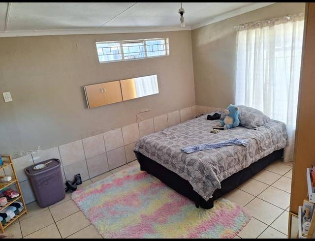 1 BEDROOM PROPERTY TO RENT IN BULT WEST